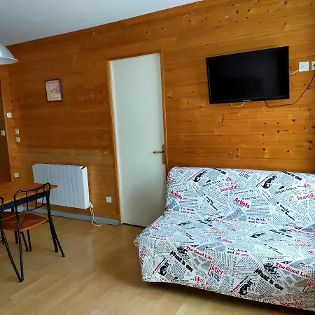 Agreable De 48 M² En Rdc Apartman